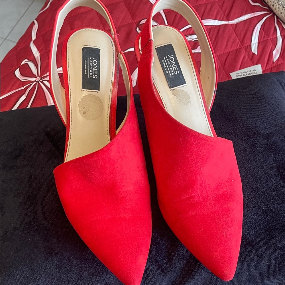 Jones New York Women's Vibrant Red Heels